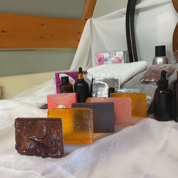 NWT Hotouch Lace Patchwork Floral Pattern Overlay Top V-neck Loose Short Sleeves - Picture 13 of 16